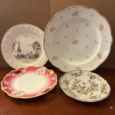 Decorative Plates 
