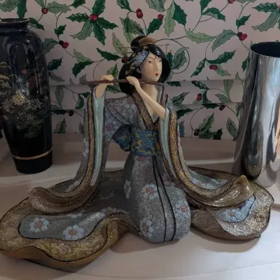 Traditional Japanese Geisha Playing With Flute, Asahi Sato Gordon Collection Vase, Metal Vase