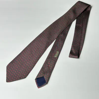 Authenticated Hermès Silk Men’s Tie 