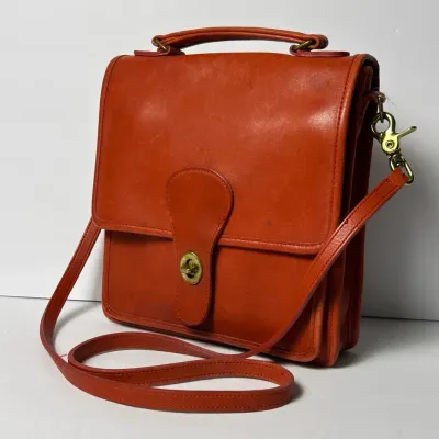 Vintage Coach Red Leather Crossbody Shoulder Bag Made in USA No. 0028-206