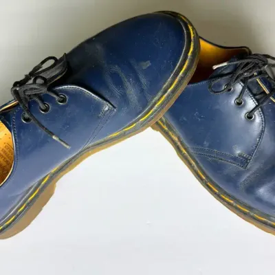Vintage Dr. Martens 3 Eye Oxford Made In England Shoes: Size US Men’s 7/Women’s 8 (UK 6)