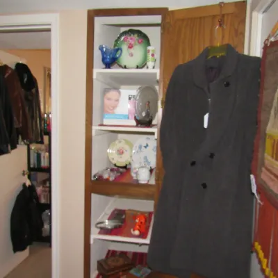 Sale Photo Thumbnail #36