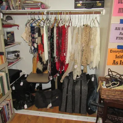 Sale Photo Thumbnail #26