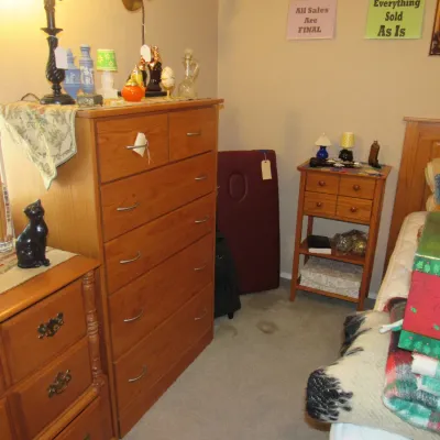Sale Photo Thumbnail #40
