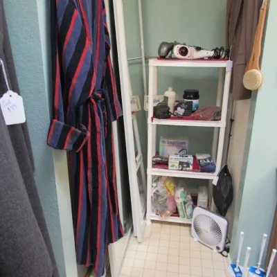 Sale Photo Thumbnail #50