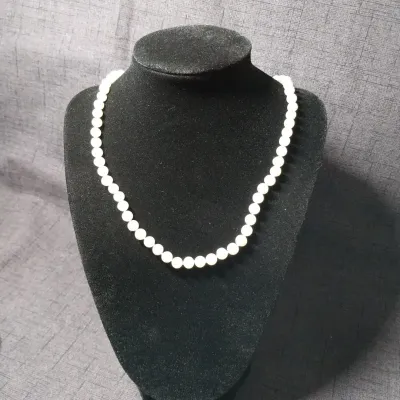 Pearl Necklace With 14k Clasp Lot #1