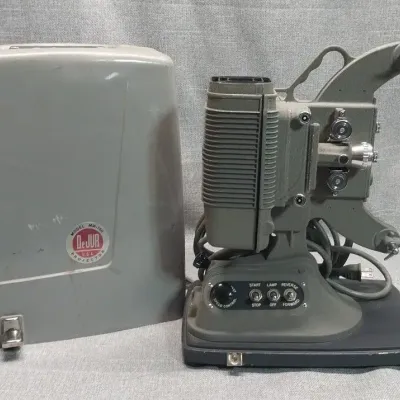 DeJur Projector Model MW750