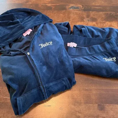 Juicy Velour Track Suit Size XXL