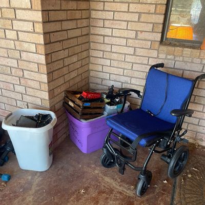 Estate sale photo