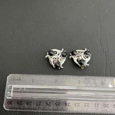 Sale Photo Thumbnail #115: Very nice Silver Tone Fashion earrings 
Please see attached pictures