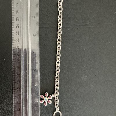 Sale Photo Thumbnail #219: Silver Tone Chain Fashion Bracelet 
Please see attached pictures