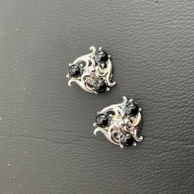 Sale Photo Thumbnail #110: Very nice Silver Tone Fashion earrings 
Please see attached pictures