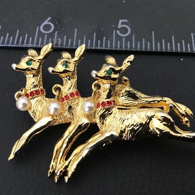 Vintage Reindeer Brooch