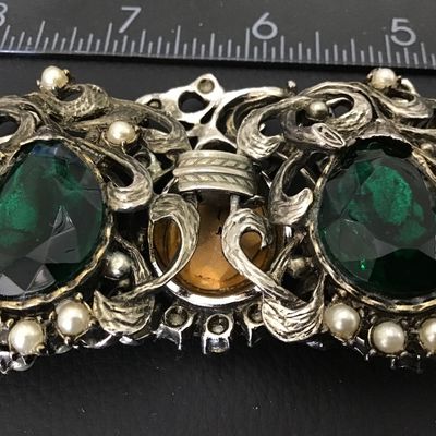 Green Glass Vintage Panel Bracelet