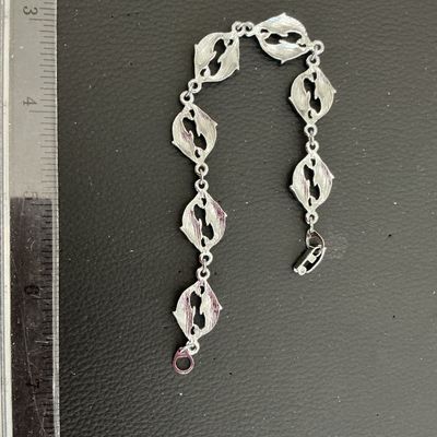 Sale Photo Thumbnail #231: Very cute Silver Tone with enamel dolphin fashion bracelet 
Please see attached pictures