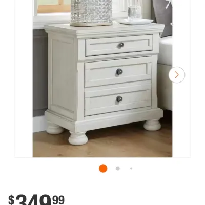 Sale Photo Thumbnail #684