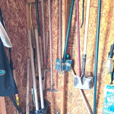 Yard & Hand Tools: Shovels, Post Hole Digger, Jets & Dolphins Hammers