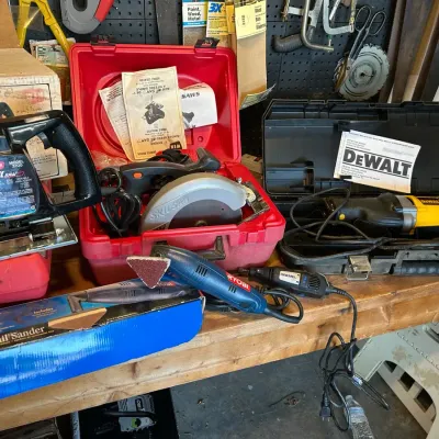 Group of Electric Power Tools- Dewalt, Skil, Wen, Ryobi, Dremel