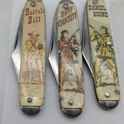 3 Wild West Collector Knives...Daniel Boone, Davy Crockett 