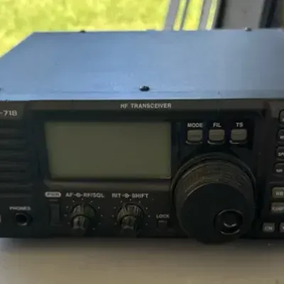 Icom IC-718 HF Transceiver