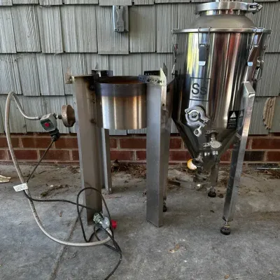 SS Brewtech 7gal Fermenter & Blichmann Hellfire Burner