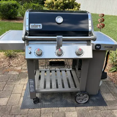 Weber Genesis II Gas Grill W/Tank & Cover