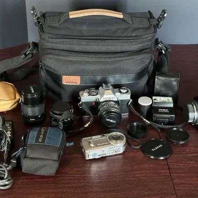 Vintage Minolta Film Camera + Nikon Cybershot Digital Camera 