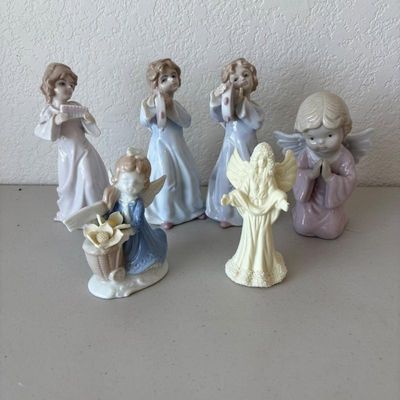Sale Photo Thumbnail #173: Ld lot of 6 angel figurines including textured bell angel