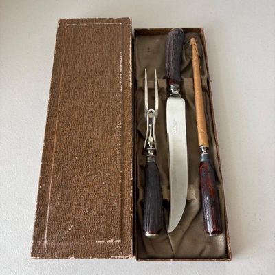 Sale Photo Thumbnail #199: Lk meriden cutlery co stainless steel 3 piece meat carving set