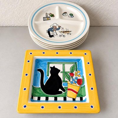 Sale Photo Thumbnail #209: Lk themed dishware set featuring cat and chef designs