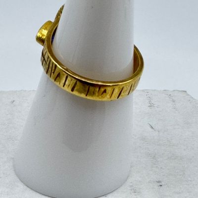 3013 18K Yellow Gold Jade & Amethyst Ring – Size 6, 5.4g