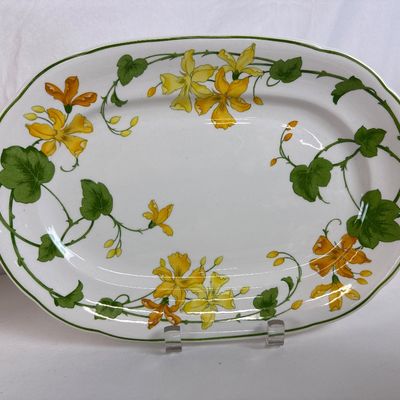 Assorted Fine Porcelain Serving Pieces - Villeroy & Boch, Royal Doulton