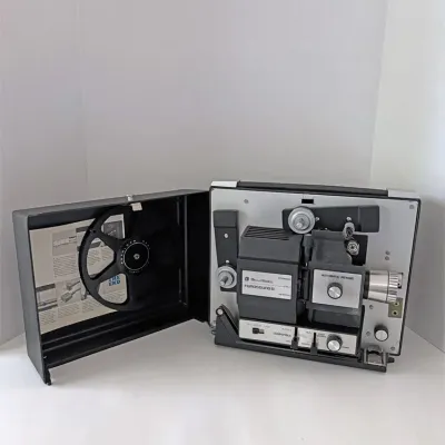 1969 bell howell filmossound 8