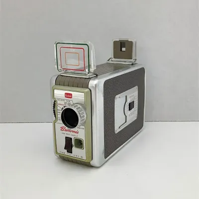 Kodak brownie 8mm movie camera ii