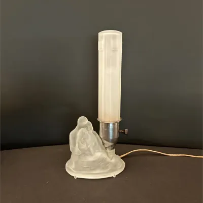 1930 s mckee embracing couple boudoir lamp