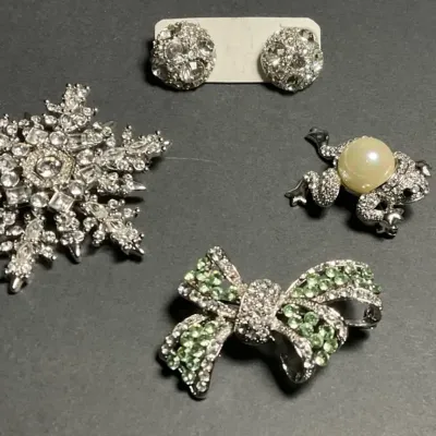 Sparkling Brooch And Earring Collection - Snowflake, Bow, Turtle & Rhinestone Studs