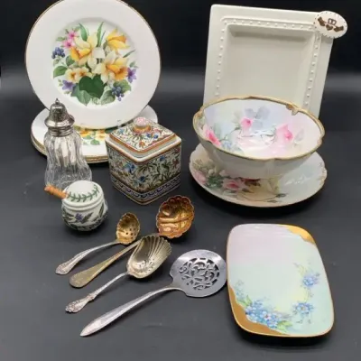 Floral Tabletop Collection