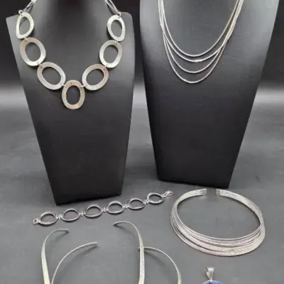 Sterling Silver Jewelry Pieces 