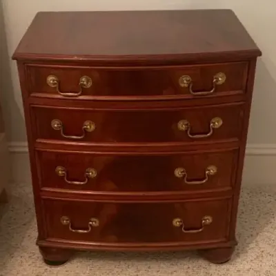 Four Drawer Bow Front Night Stand Chest 