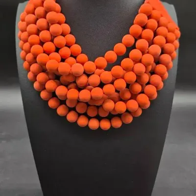 Beautiful Fairchild Baldwin Magnetic Necklace 