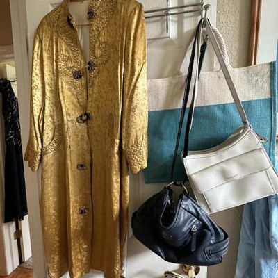 Sale Photo Thumbnail #75