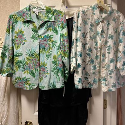 Sale Photo Thumbnail #330