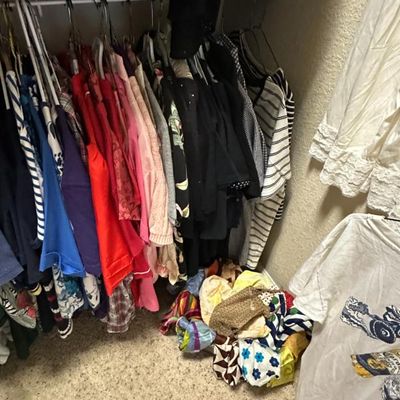 Sale Photo Thumbnail #339