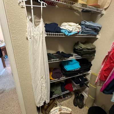 Sale Photo Thumbnail #333