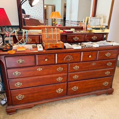 Sale Photo Thumbnail #68