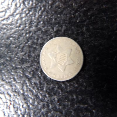 1852 III CENT SILVER