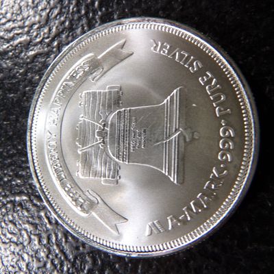LIBERTY BELL 1 OUNCE 999+ PURE SILVER