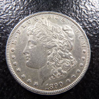 1890 MORGAN SILVER DOLLAR
