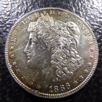 1886 MORGAN SILVER DOLLAR