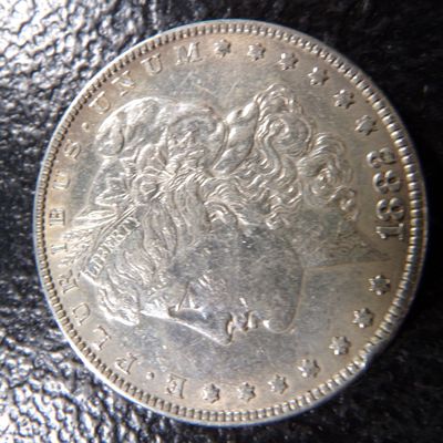 1882 MORGAN SILVER DOLLAR